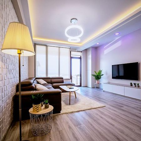 Penthouse Chic By Landev Apartment Brasov Ngoại thất bức ảnh