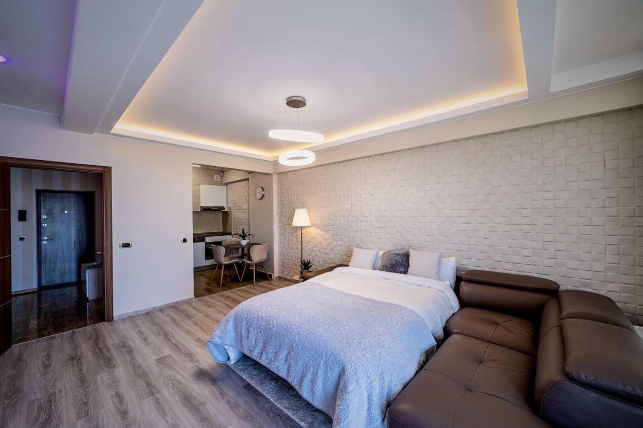 Penthouse Chic By Landev Apartment Brasov Ngoại thất bức ảnh