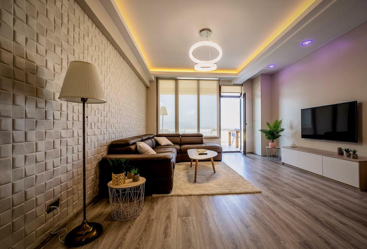 Penthouse Chic By Landev Apartment Brasov Ngoại thất bức ảnh